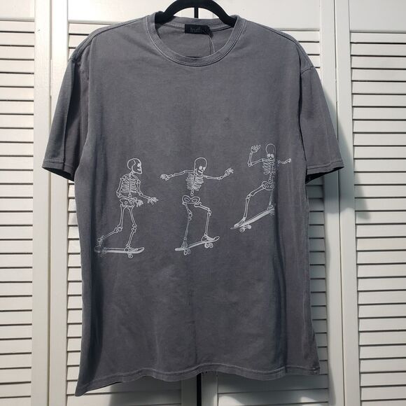 Truth Graphic T-Shirt Men's Size Small Gray Skating Skeletons Skater Cotton Tee - Picture 1 of 11